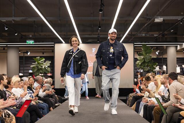 Die Modetrends für Frühjahr und Sommer wurden vorgestellt. | Foto: Charly Lair