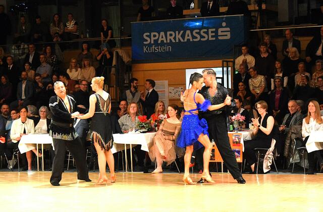 Österreichische Staatsmeisterschaft 2025 in den Latein Amerikanischen Tänzen in der Kufstein Arena.  | Foto: Schwaighofer