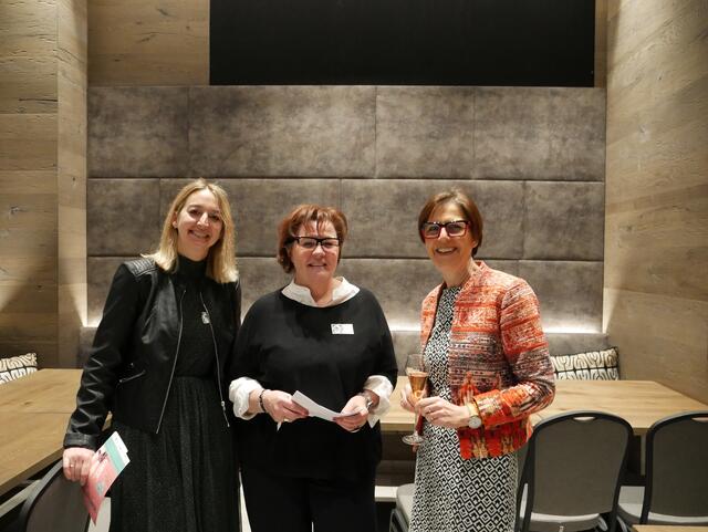 Sabine Pronebner-Kunz (Forum Familie), Barbara Niehues (kokon) und Michaela Schernthanner (pepp) | Foto: Anita Empl