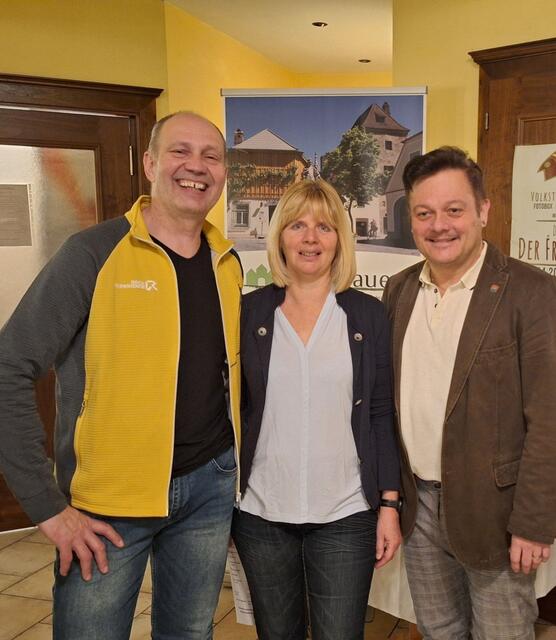 Bürgermeister Pfeffer (rechts) bei der Faschingssitzung | Foto: Pfeffer