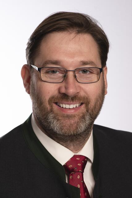 Der Obmann der Bezirksbauernkammer, Bürgermeister Franz Rafetzeder aus Wechling, ist mit dem Abschneiden des NÖ Bauernbunds bei der Landwirtschaftskammerwahl zufrieden. | Foto: NÖ Bauernbund