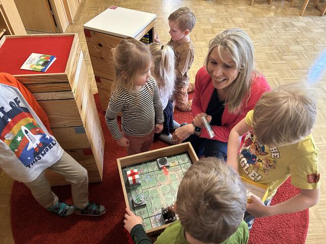 Das Projekt „Kinder erleben Technik“ ist ein wichtiger Schritt, um die nächste Generation von Technikbegeisterten zu fördern und die Zukunft unserer Region sicherzustellen.