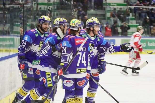 Die Negativserie in Bozen müssen die Adler durchbrechen. | Foto: VSV/Krammer