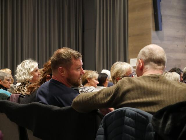 Auch Männer "trauten" sich zur Veranstaltung. | Foto: Anita Empl