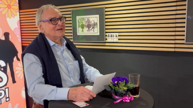 Christian Skrein bei seiner Ansprache im Rahmen der Vernissage. | Foto: pjw