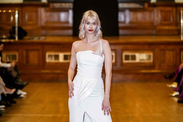Katharina Jordan macht seit ihrem Wechsel zu 1st Place Models internationale Karriere. Zuerst lief sie bei der Fashionweek in Mailand, jetzt in London. | Foto: Mihael Vuzem