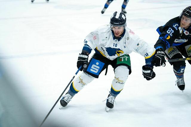 Die Adler verloren das erste Viertelfinalspiel. | Foto: KEC/Schwaninger