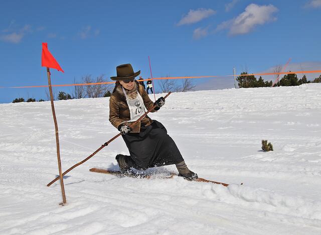 Ski-Nostalgie auf dem Feuerkogel. | Foto: Hörmandinger