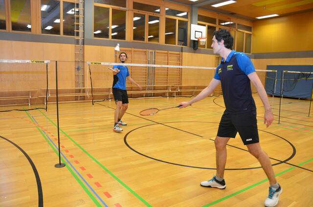 Die Mitglieder des Welser Askö-Badmintonvereins Wels Trainieren schon fleißig für die 23. Stadtmeisterschaften im Federball-Spielen. | Foto: ABV-Wels