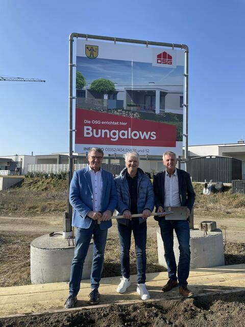 Neue Bungalows für Markt Neuhodis: OSG-Obmann Alfred Kollar, Bürgermeister Joachim Radics, Ewald Gossy | Foto: OSG