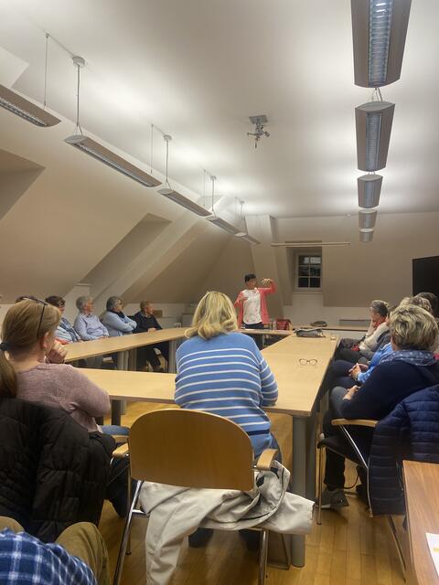 Zahlreiche Interessierte kamen zum Demenz-Vortrag von Renate Kreuzer. | Foto: Gemeinde Maria Saal