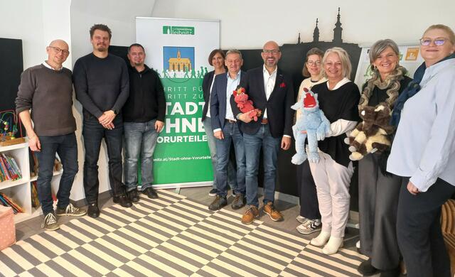 Gemeinsam wurde zum Zwei-Jahr-Jubiläum auf den erfolgreichen Projektstart des Leibnitzer Elterncafés zurückgeblickt. | Foto: Stadtentwicklung