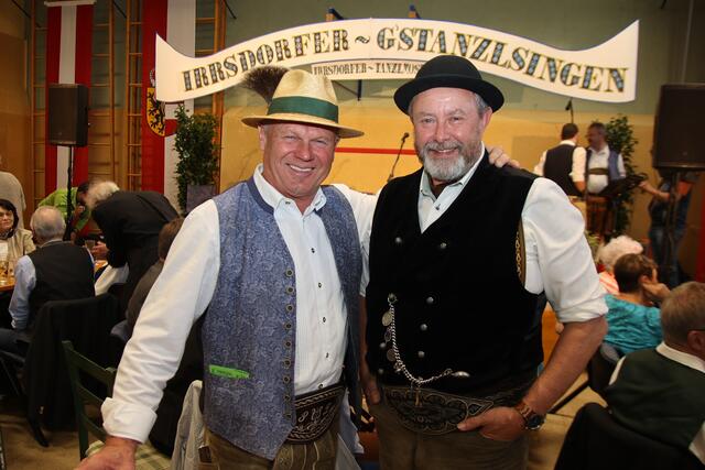 Irrsdorfer Tanzlmusi: Sepp Zoister führte mit Pepi Wimmleitner durch das Programm.