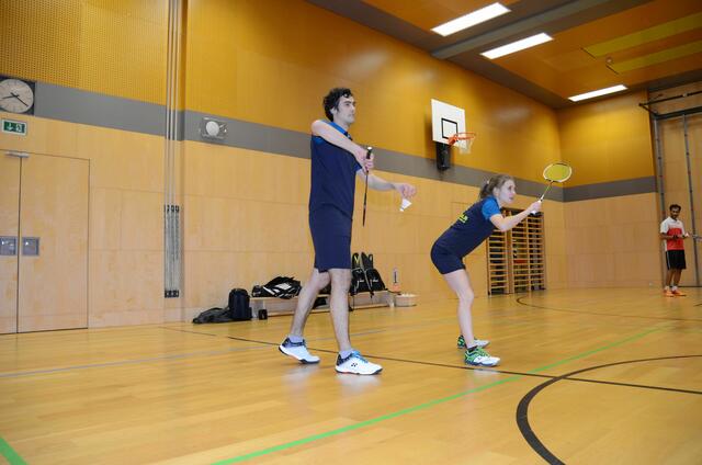 Die Mitglieder des Welser Askö-Badmintonvereins Wels Trainieren schon fleißig für die 23. Stadtmeisterschaften im Federball-Spielen. | Foto: ABV-Wels