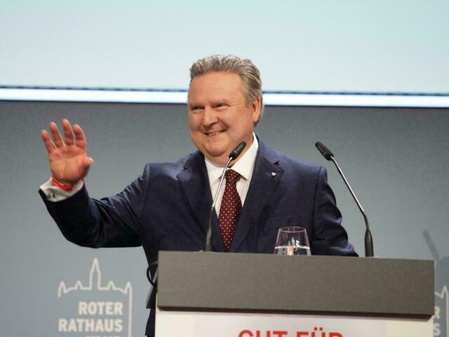 Bürgermeister Michael Ludwig (SPÖ) bei der Klubtagung seiner Partei. | Foto: Valentina Marinelić/MeinBezirk