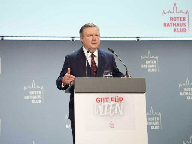 Michael Ludwig, Landesparteichef der SPÖ Wien, kündigte bei der Klubklausur zahlreiche große Projekte für die Zukunft an. | Foto: Valentina Marinelić/MeinBezirk