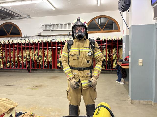 Insgesamt zählt die Freiwillige Feuerwehr Niederalm 63 Mitglieder, darunter 36 aktive Atemschutzträger, die sich dem Leistungstest stellen. | Foto: FF-Niederalm