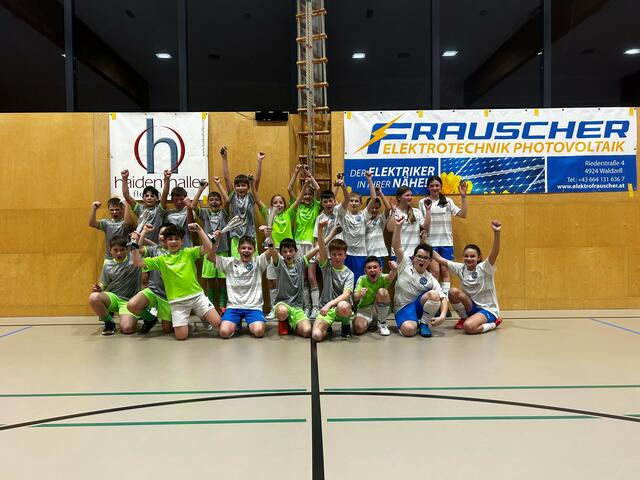 Die Teilnehmer der U11. | Foto: FC Lohnsburg