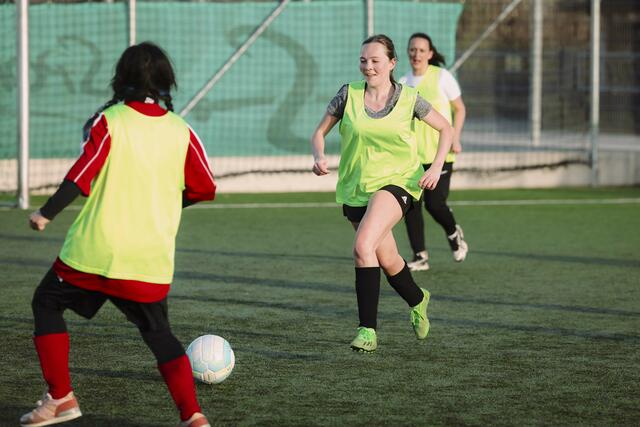 Es gibt keine Mitgliedsbeiträge, nur einen Euro pro Training ist zu zahlen. | Foto: One Ball for all / Jasmin Walter