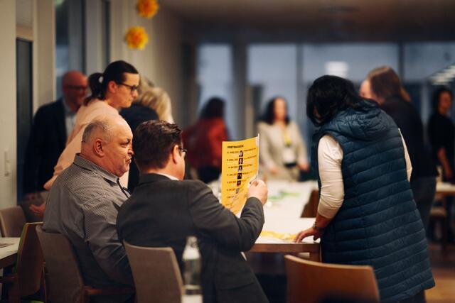 Netzwerktreffen: 35 Gemeindevertreter kamen zusammen, um an der Gestaltung der Vortragsreihe "Impulse für Kopf und Herz" mitzuwirken. | Foto: Moststraße