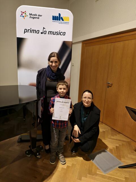 Sonja Elena Fischerauer, Mathias Lorenz (7) und Elena Uzunova.
 | Foto: privat
