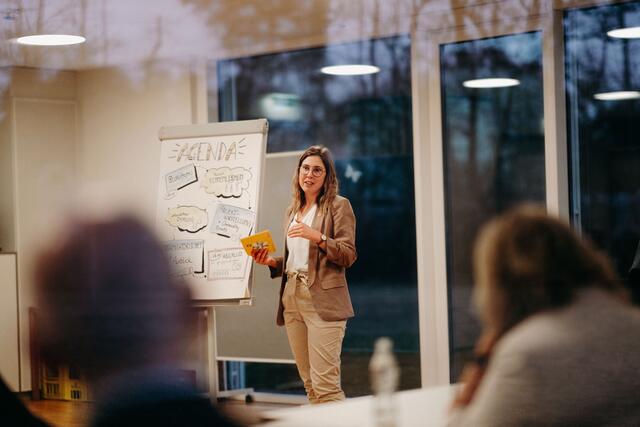 Netzwerktreffen: 35 Gemeindevertreter kamen zusammen, um an der Gestaltung der Vortragsreihe "Impulse für Kopf und Herz" mitzuwirken. | Foto: Moststraße