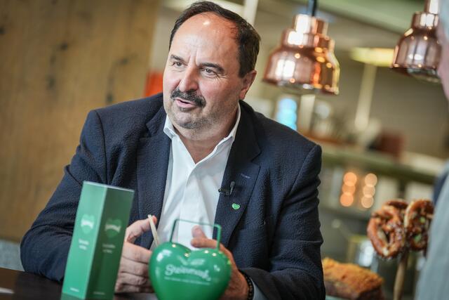 Johann Lafer ist Steiermark-Botschafter mit Herz und kocht an zwei Abenden der Reihe "Vollmund".  | Foto: STG/Jesse Streibl