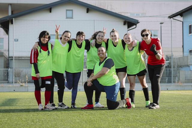 "One Ball for all" - heuer stehen einige Turnierteilnahmen am Programm. Im Winter haben sie auch schon bei ein paar Hallenturniere teilgenommen (wie beim Bunte Liga Cup in der Sporthalle Alpenstraße). | Foto: One Ball for all / Jasmin Walter