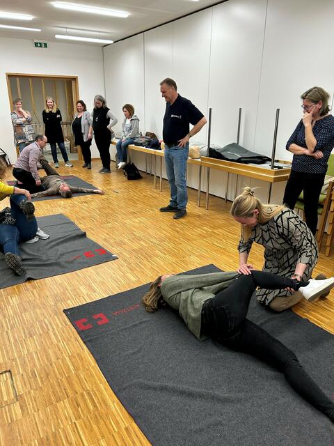 Mitarbeiter der Marktgemeinde Sieghartskirchen nahmen am Erste-Hilfe-Auffrischungskurs teil | Foto: Marktgemeinde Sieghartskirchen