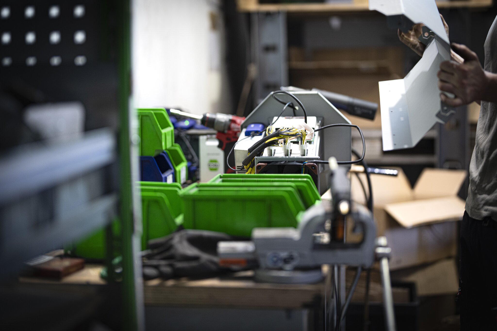 2 Minuten 2 Millionen: 1,25 Millionen für Tiroler „Bitcoin-Heizungen“ -  Tirol