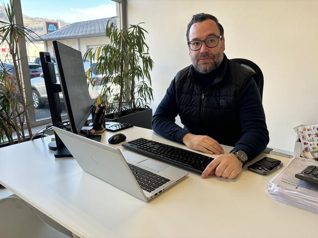 Bernhard Schmal hat keine Erklärung vom Vermieter erhalten, warum der Vertrag gekündigt wurde. | Foto: Gabor Ovari