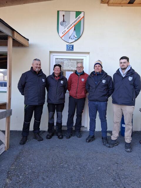 ESV Erpfendorf: Stefan Ehleben, Otto Mols, Anton Inwinkl, Wolfgang Loidl und Johann Resinger. | Foto: Lea Kogler, Brigitte Müller