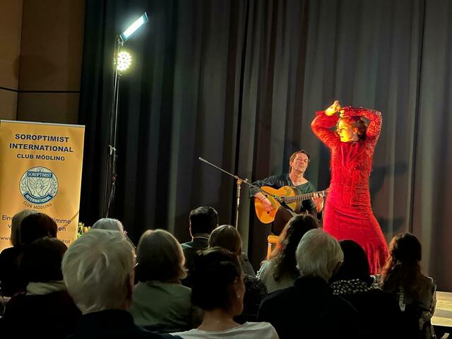 Starkes Auftreten beim Flamenco von Sandra La Chispa | Foto: Ulrike Strelec