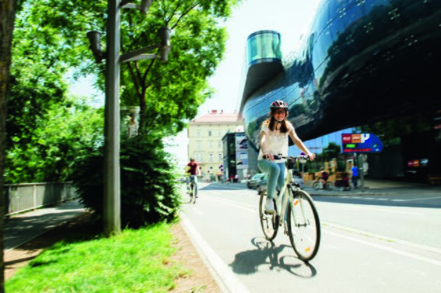 Die Stadt Graz ist beim Radverkehr steirischer Spitzenreiter.  | Foto: Joel Kernasenko
