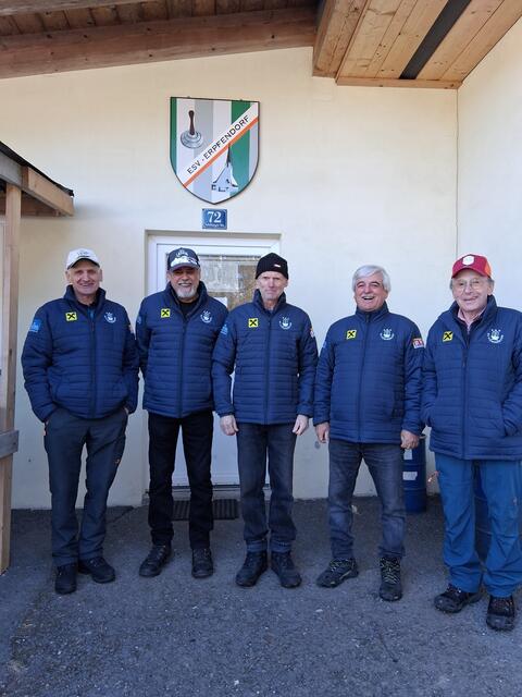 EV Fieberbrunn: Roman Wörgötter, Stefan Trixl, Michael Gschnaller, Albert Perterer und Bernd Gasteiger. | Foto: Lea Kogler, Brigitte Müller