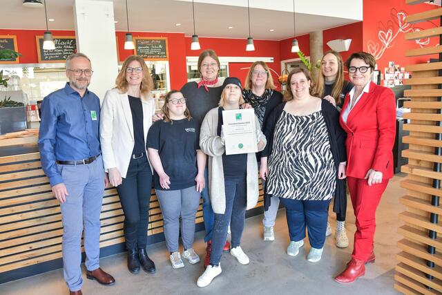 In drei inklusiven Kleinunternehmen werden Menschen mit Behinderung reguläre, kollektivvertraglich entlohnte Arbeitsplätze geboten. | Foto: Diakonie de La Tour