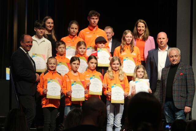 In rund 17 verschiedenen Sportdisziplinen wurden die Auszeichnungen vergeben. | Foto: MeinBezirk/Hofmüller
