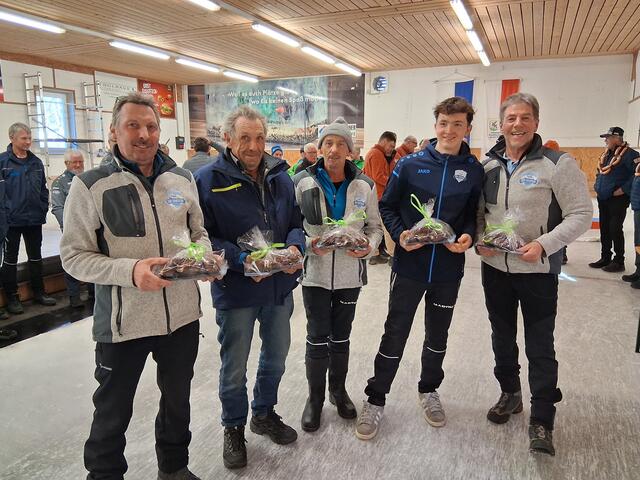 Rang 5: ESV Gasteig Stefan Seibl, Josef Seibl, Michael Wimmer, Martin Leo und Wolfgang Schneider. | Foto: Lea Kogler, Brigitte Müller