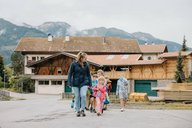 Anmeldungen für die Sommerbetreuung können bereits eingereicht werden.  | Foto: Elias Bachmann/RMO