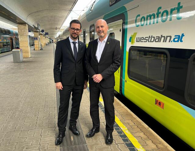 Sebastian Schuschnig und Thomas Posch, Geschäftsführer der Westbahn | Foto: Westbahn/Jatic