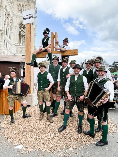 Tradition und Brauchtum aus dem Gesäuse werden den Wienerinnen und Wienern schmackhaft gemacht. | Foto: TVB Gesäuse