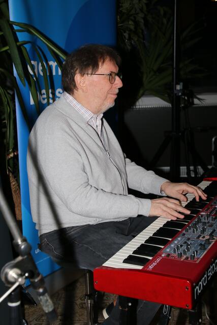 am Keyboard Hans Hausl - Big Band der Zentralmusikschule Eisenstadt 