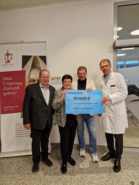 Klaus Höpperger, Ingrid Santer, Harald Höpperger und Primar Ewald Wöll. | Foto: Höpperger Umweltschutz