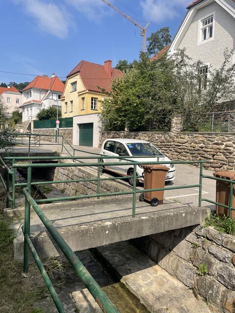 Biomülltonnen in Kremser Gasse | Foto: sg