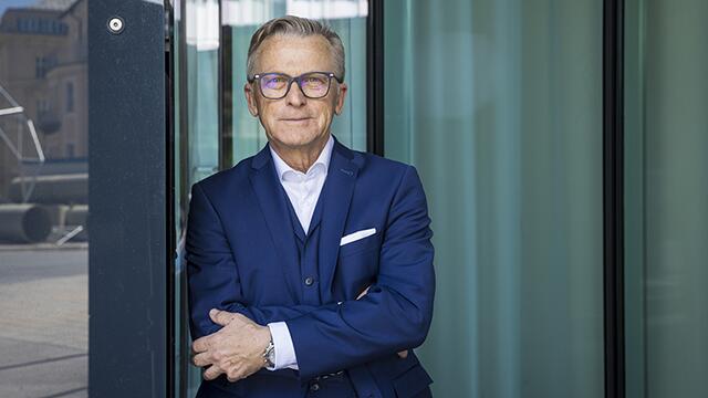 Der Salzburger Wirtschaftsbundobmann Peter Buchmüller (WKS Präsident) erzielt mit dem Wirtschaftsbund 600 Mandate (2020: 710, ein minus von 110 Mandaten). | Foto: wks / Neumayr