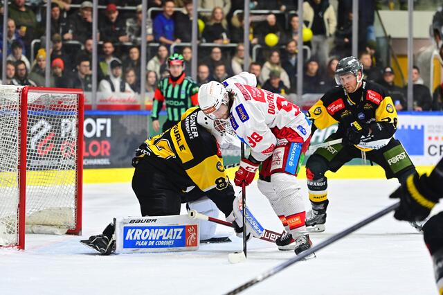 Der EC-KAC setzte sich im sechsten Spiel gegen den HC Pustertal durch.  | Foto: Foppa Iwan - HC Pustertal