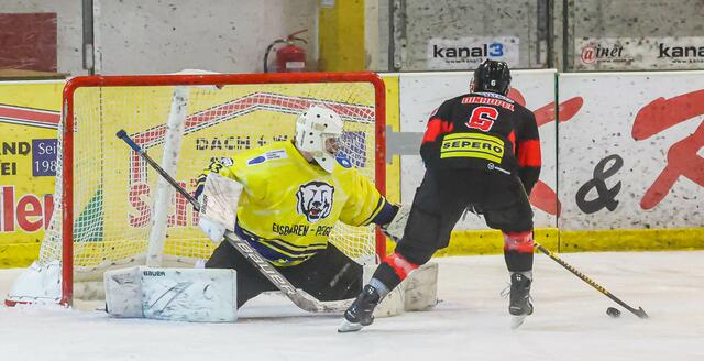 ....... in dem sich die Murtal Lions die Nerven bewahrten, ....... | Foto: Ripu