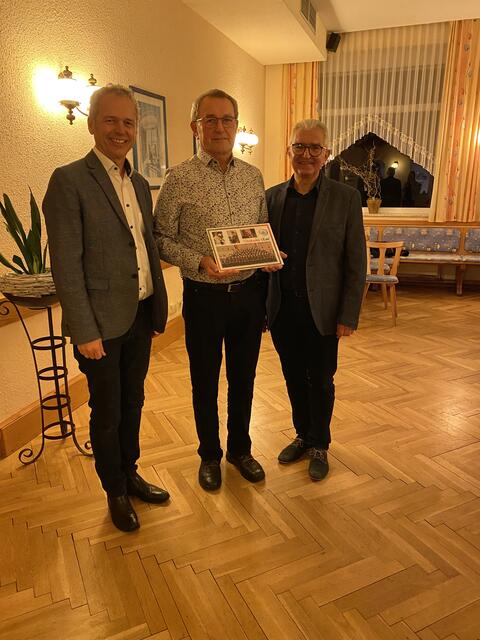 Verabschiedung des Posaunisten Emil Wakolbinger (m). | Foto: MV Haslach