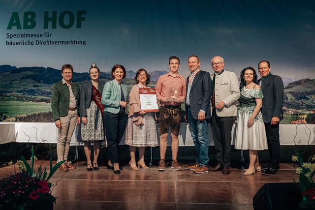 Auszeichnung Familie Moser aus Mitterkirchen. | Foto: Mike Raab/www.raabmedia.at