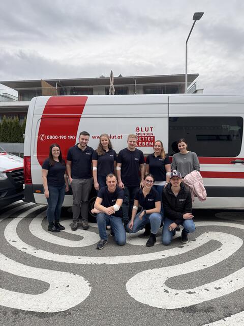 Jungbauernschaft/Landjugend des Bezirks Innsbruck Stadt &amp; Land hat eine Stammzellentypisierung in Verbindung mit einer Blutspendeaktion organisiert. | Foto: Viktoria Pfurtscheller